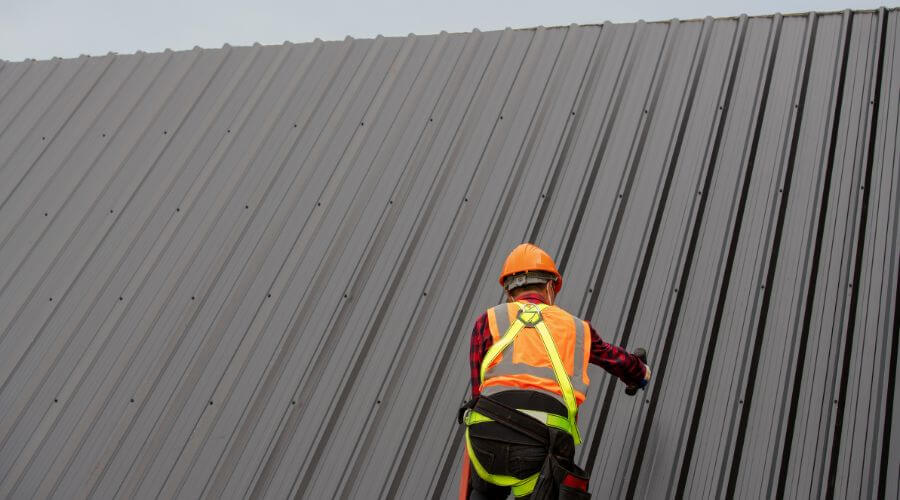 Expert Emergency Roof Repairs services in Chase, MI
